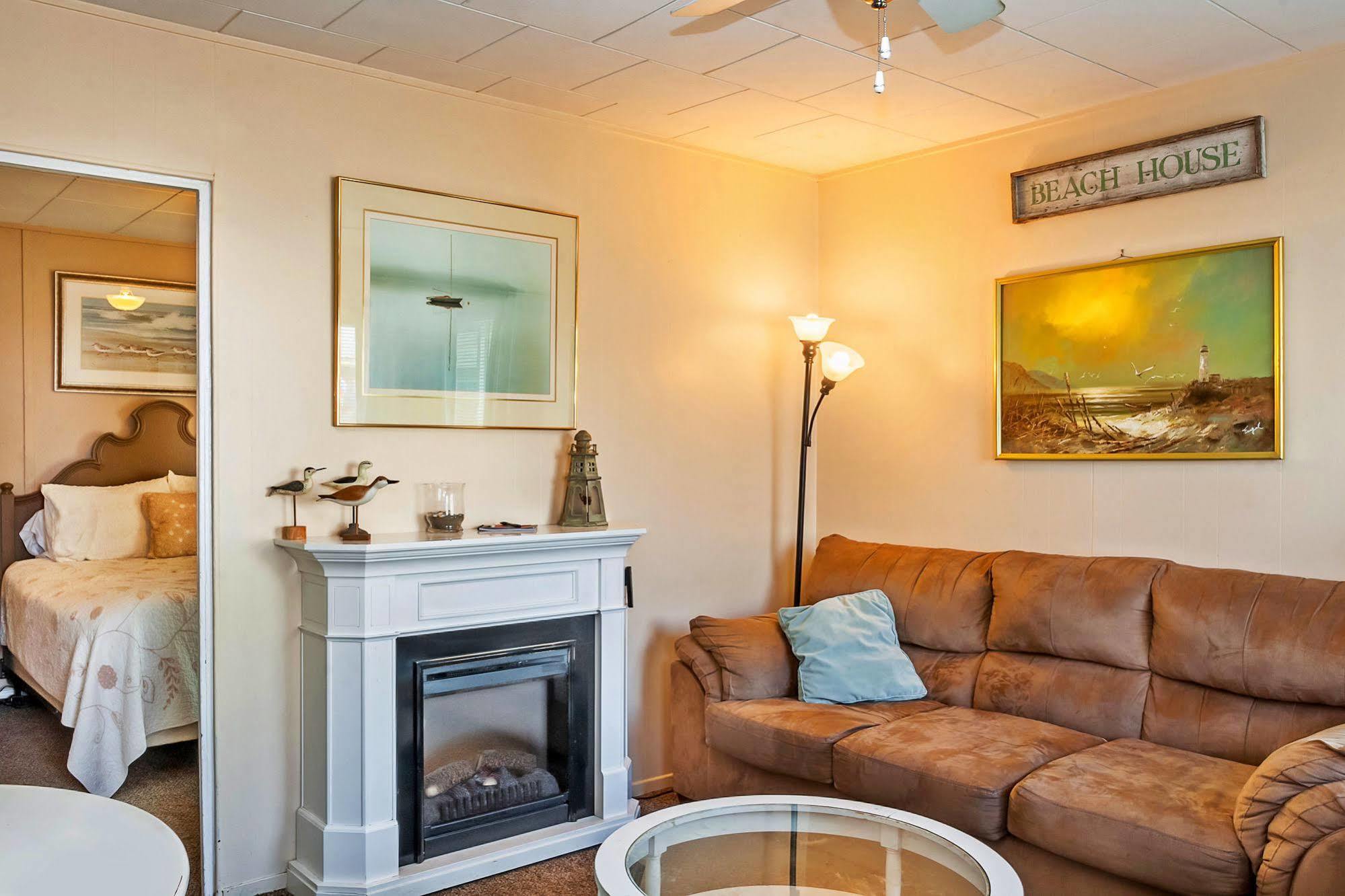 Ocean Spray Beach Resort Grayland Экстерьер фото